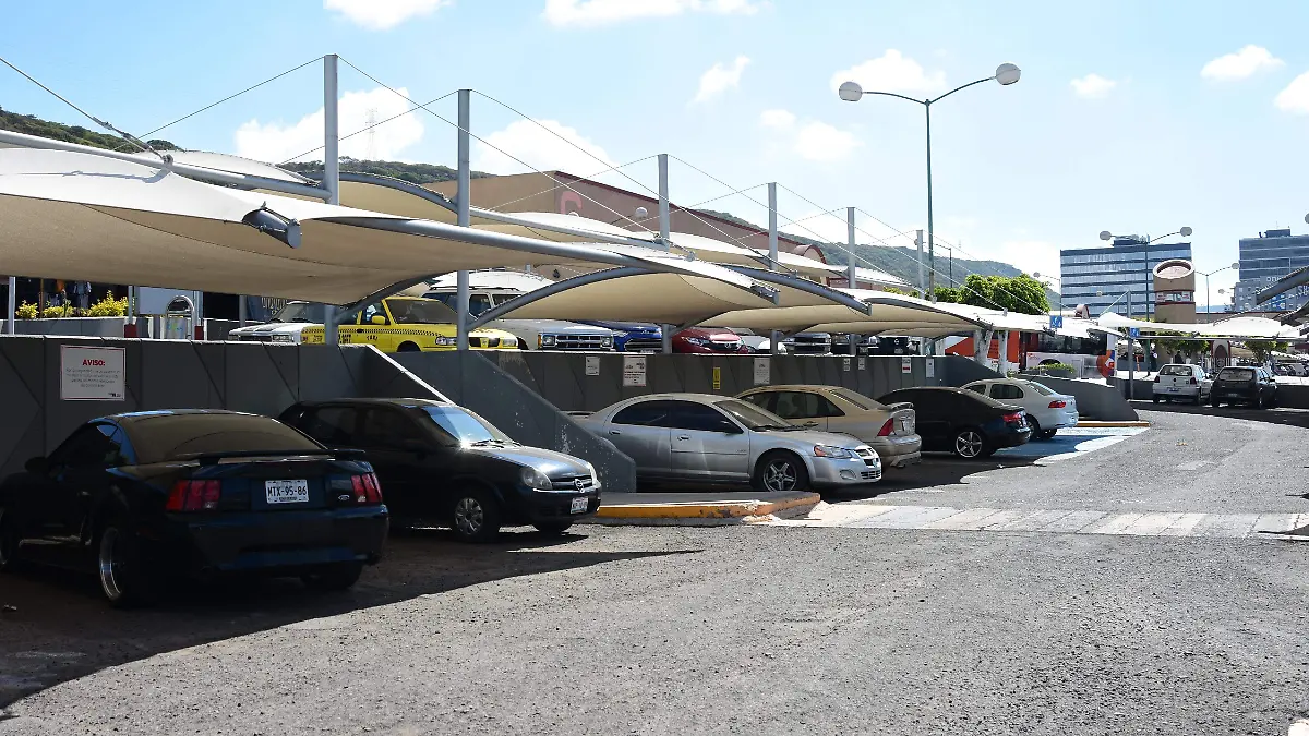 TERMINAL DE AUTOBUSES